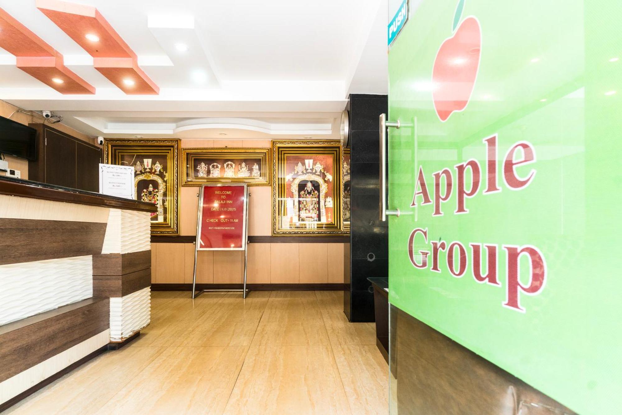 Apples Balaji Inn Shiliguri Exterior foto